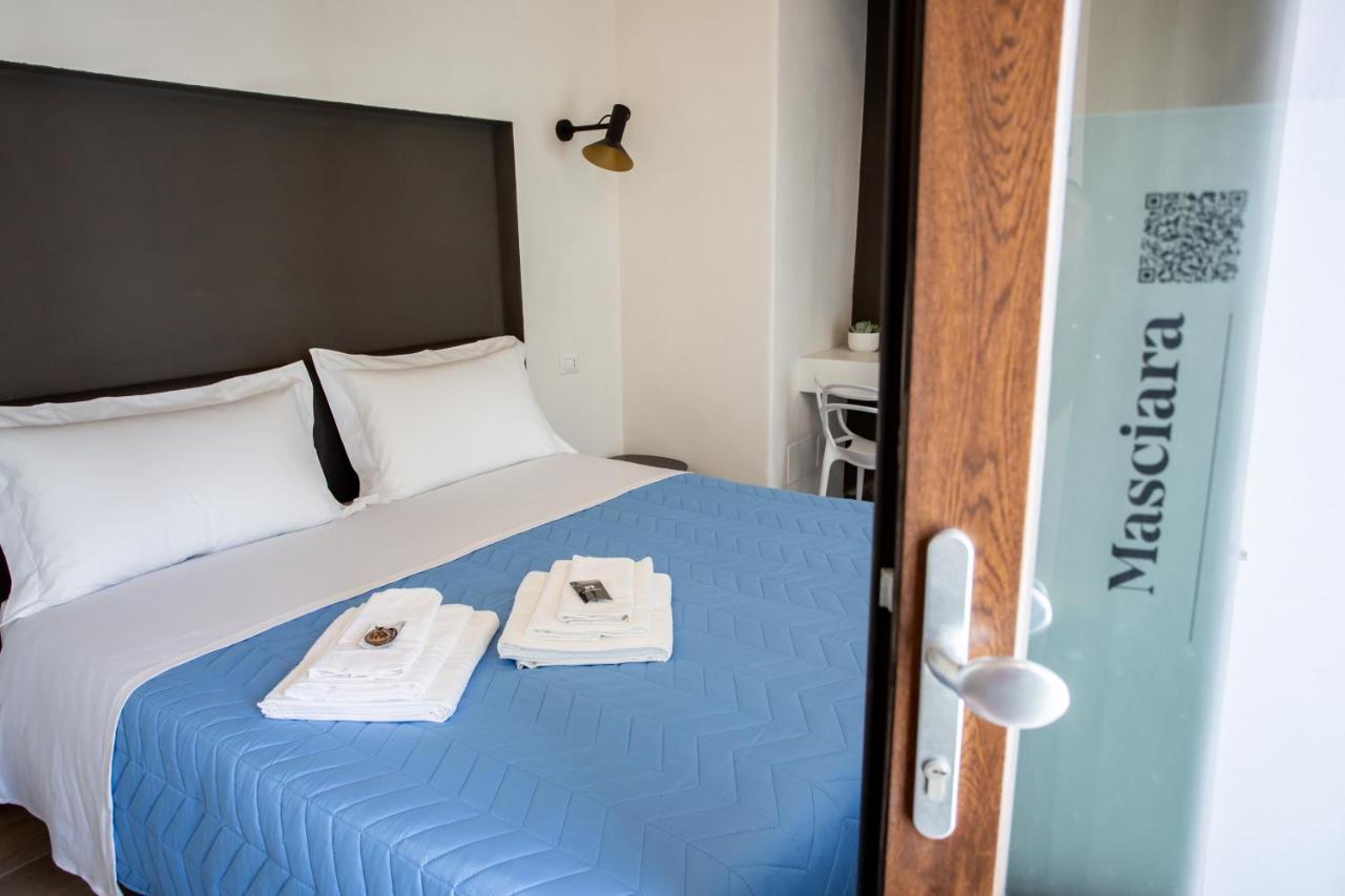 Casa Nera Guesthouse 蒙泰斯卡廖索 外观 照片